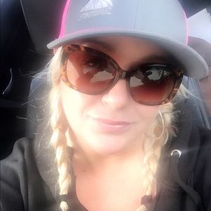 Meet your Posher, Kim